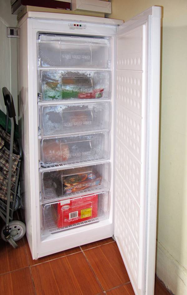 brada mf 183 upright freezer