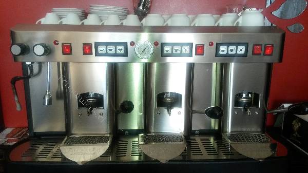 Vendo Cafetera Profesional LaPiccola 2017-03-14 Economicos de El Mercurio
