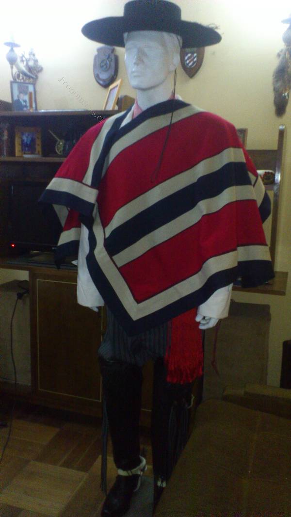 Arriendo Trajes De Huaso Tallas 42-48-50-52. 2016-09-02 Economicos de El  Mercurio