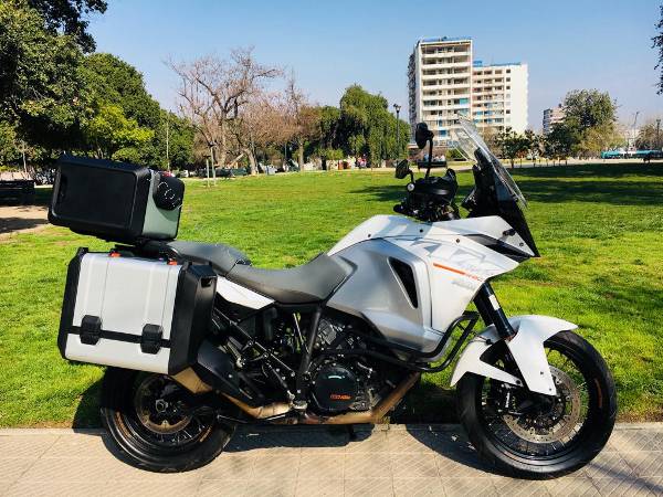Vendo KTM 1290 Super Adventure 2018-10 