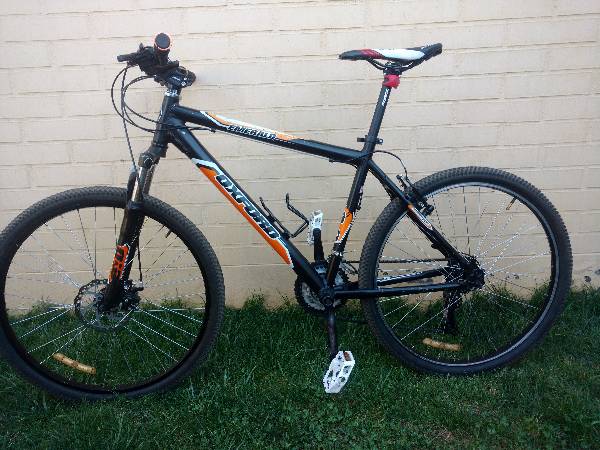 Bicicleta Oxford Emerald Aro 26 2025