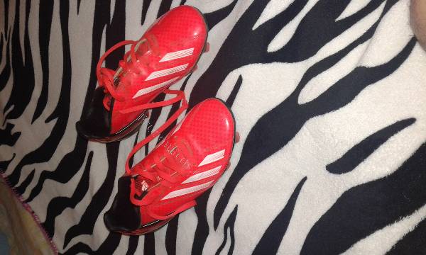 vendo chutiadores adidas 2015-05-19 en Economicos de El Mercurio