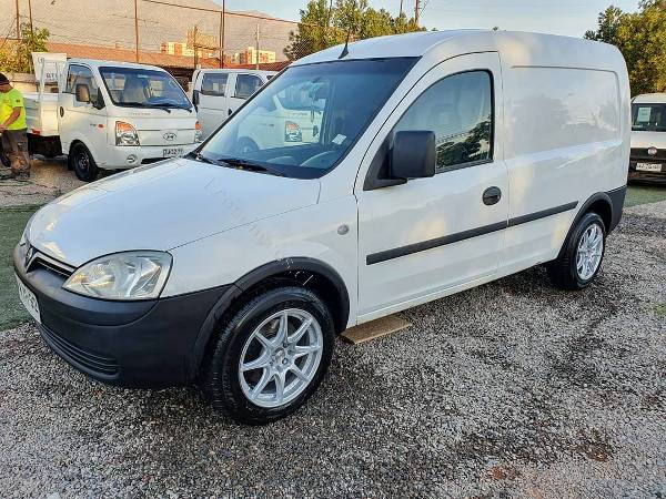 Chevrolet combo van 1.3 diesel 2012 Outlet