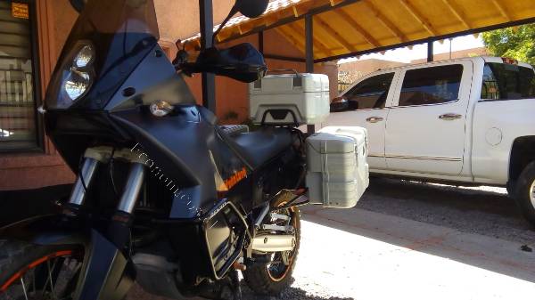 Defensas de motor laterales KTM 990 Adventure - Viejos Pistones