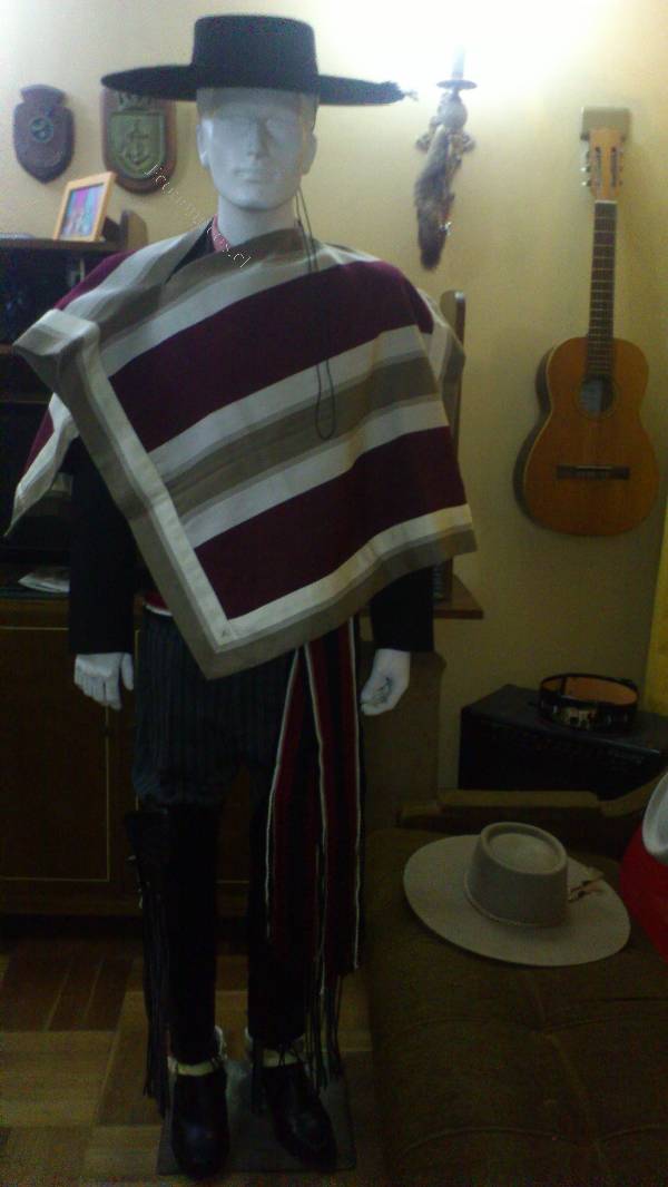 Arriendo Trajes De Huaso Tallas 42-48-50-52. 2016-09-02 Economicos de El  Mercurio