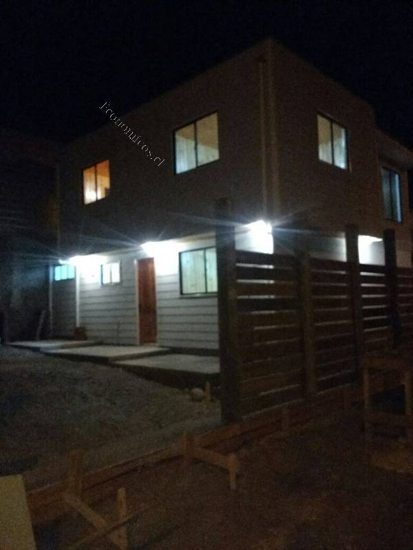 ARRIENDO CASA POR AÑO CORRIDO, EN PICHILEMU 2018-04-12 Economicos de El  Mercurio