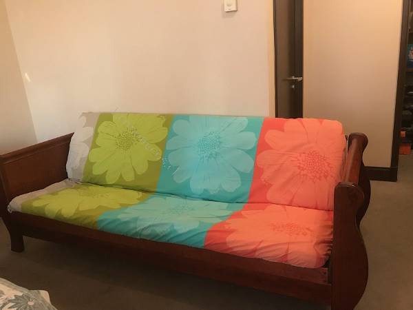 Vendo sofa cama usado 2020-07-17 en Economicos de El Mercurio