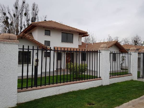 Casa en Venta Condominio Adobes de Nogales, Machalí 2019-12-09 Economicos  de El Mercurio