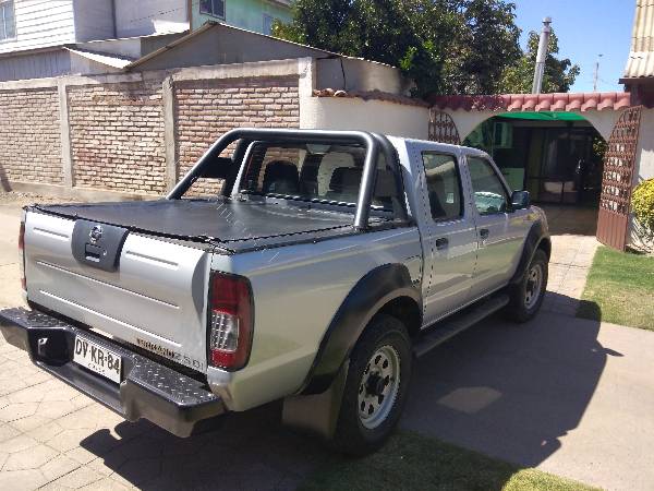 Vendo camioneta Nissan Terrano, DX, Doble Cabina 2020-03-15 en Economicos  de El Mercurio